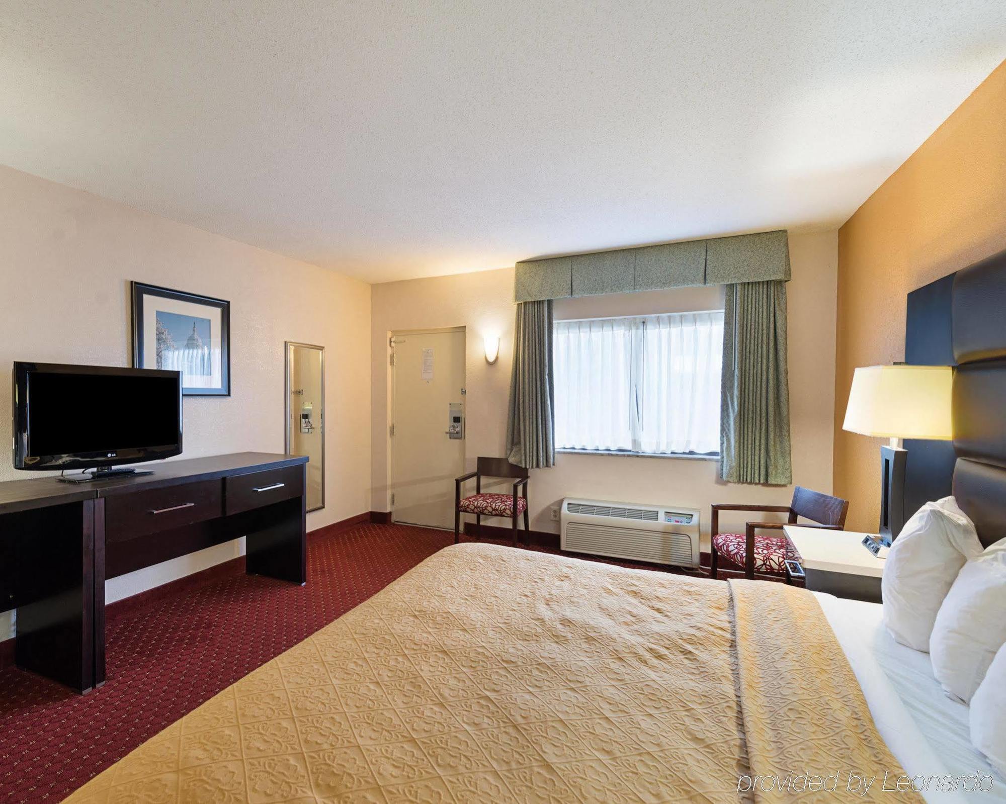 Quality Inn & Suites College Park Eksteriør bilde